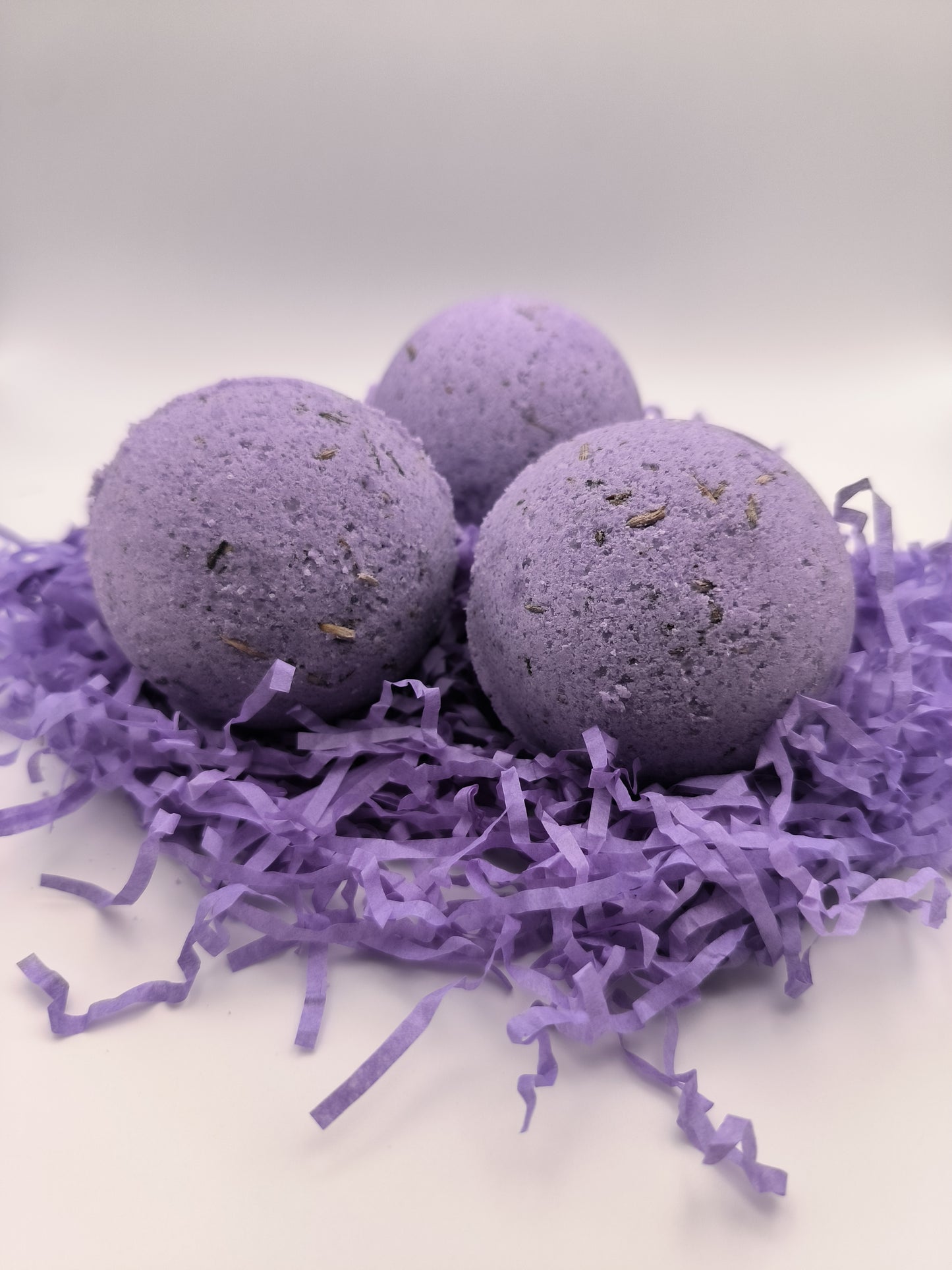 Lavender dream bath bomb