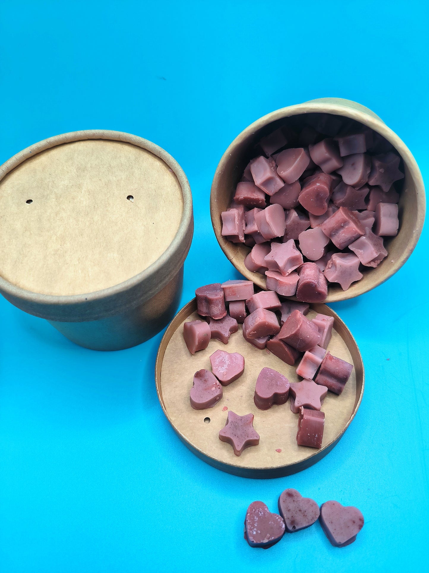 Smoked orchid and cacao scoopable wax melts