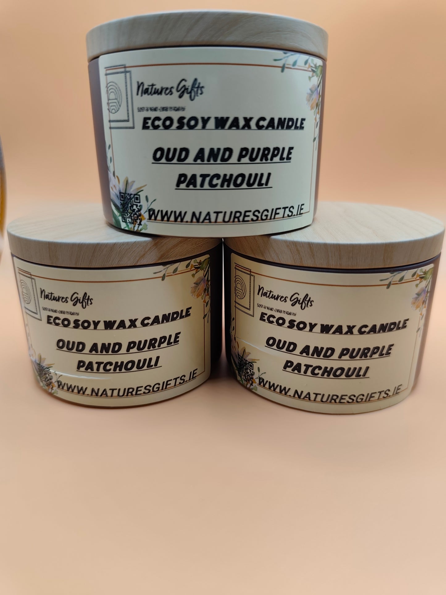 Eco soy candle - Oud and purple Patchouli