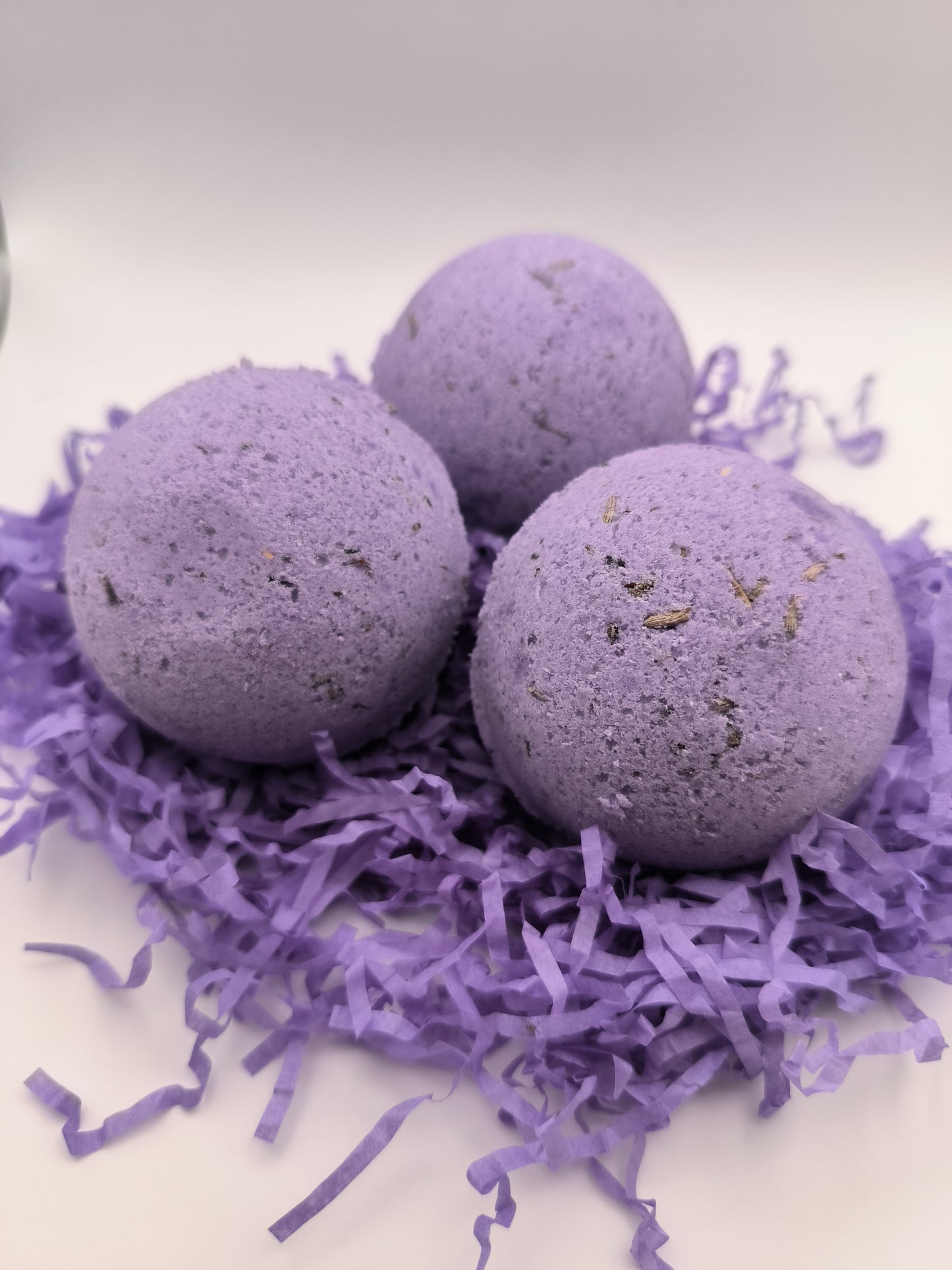 Lavender dream bath bomb