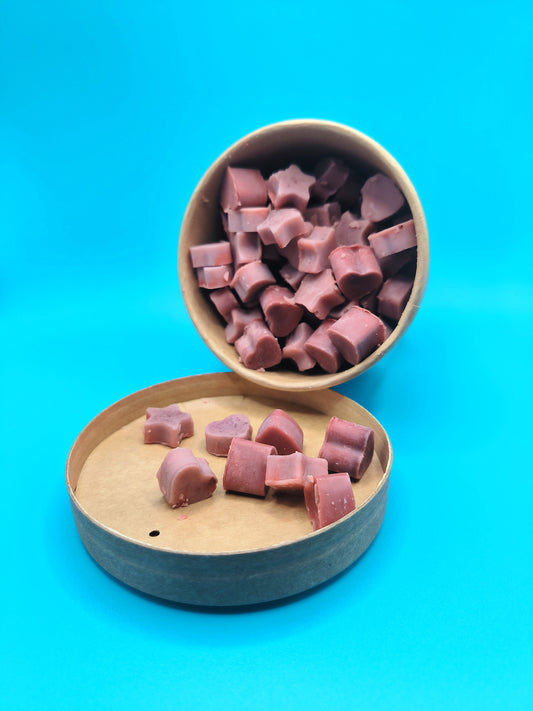 Smoked orchid and cacao scoopable wax melts