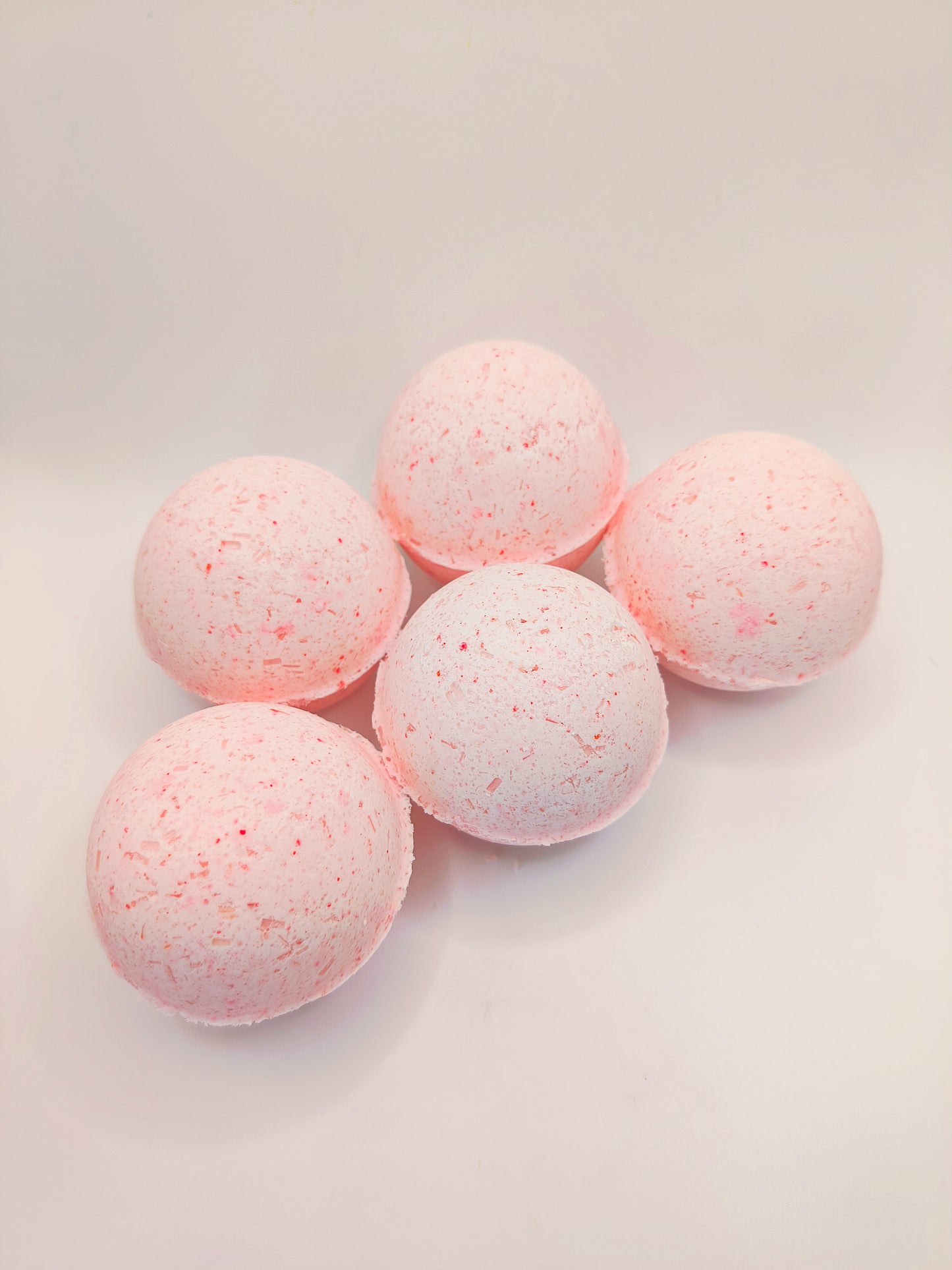 Natural bath bomb- Jewel Strawberry