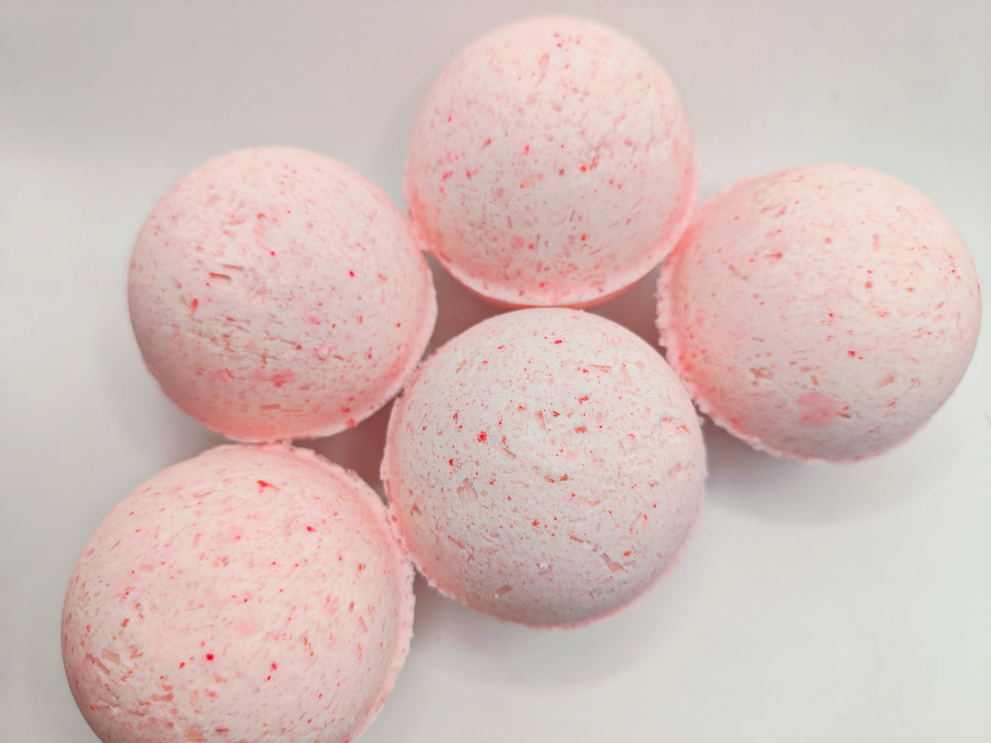 Natural bath bomb- Jewel Strawberry