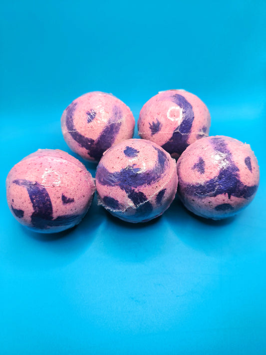 Flowerbomb inspired - natural bath bomb