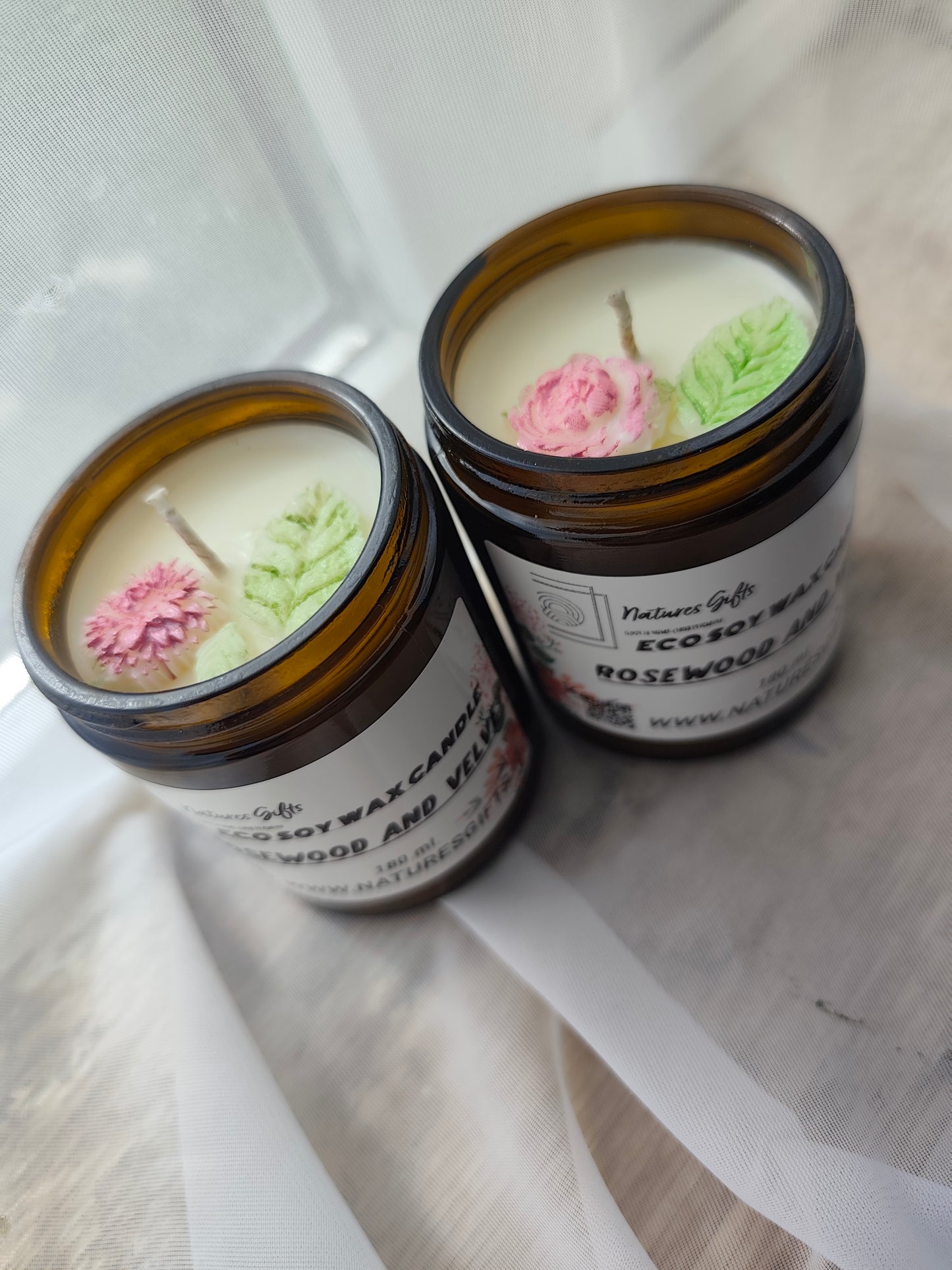 Soy candle - Rosewood and velvet