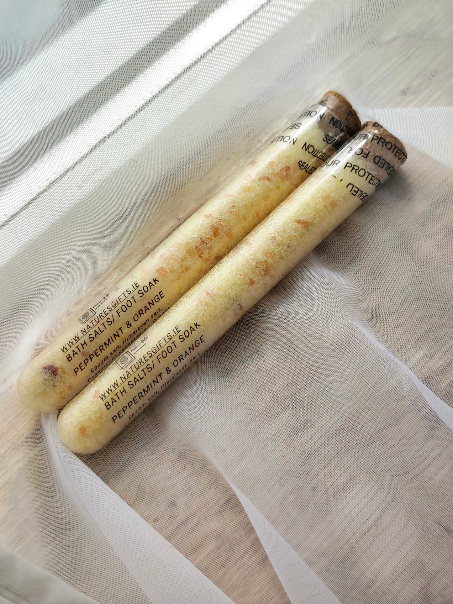 Peppermint and orange bath salts